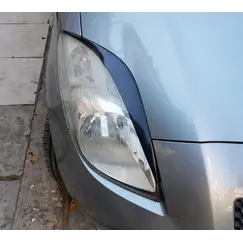 Φρυδακια φαναριων Yaris 06-11