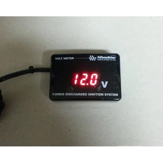 Ψηφιακό βολτόμετρο με σύνδεση στον αναπτήρα