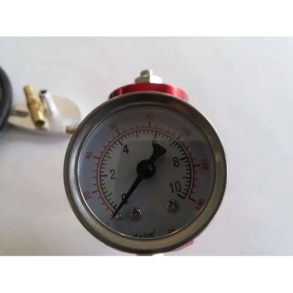 Ρυθμιστής πίεσης καυσίμου κόκκινο