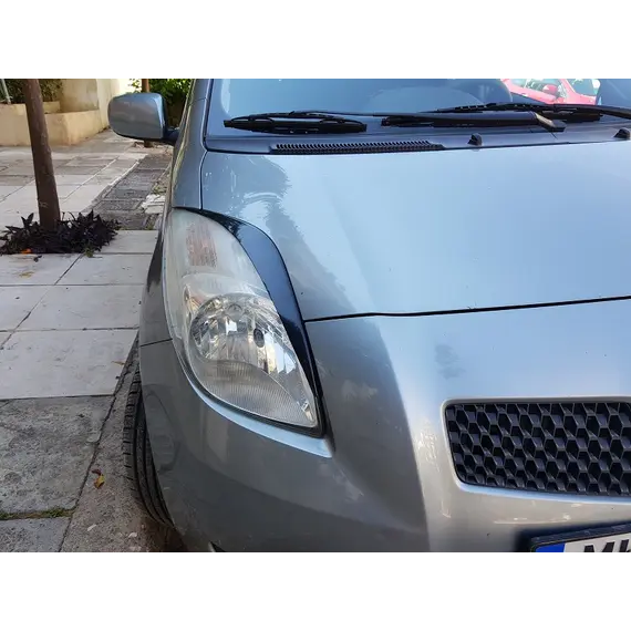 Φρυδακια φαναριων Yaris 06-11