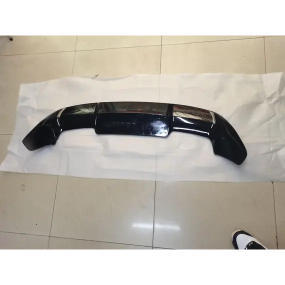 Αεροτομή Toyota Corolla 18+ ABS PLASTIC
