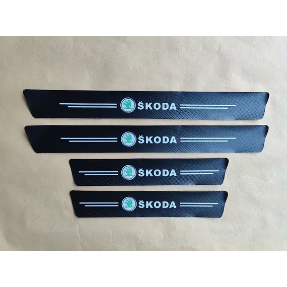 Αυτοκόλλητα Μασπιέ Πόρτας Carbon