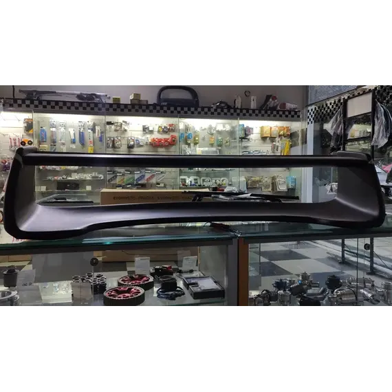 Αεροτομή SUBARU WRX 01+ με STOP