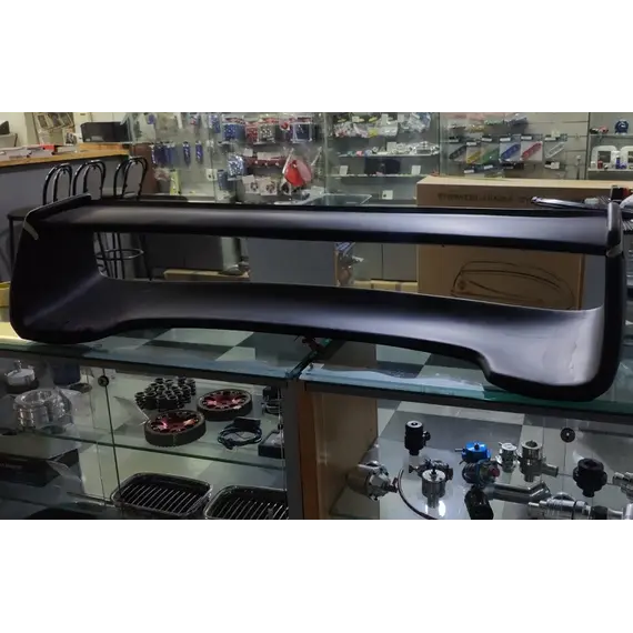 Αεροτομή SUBARU WRX 01+ με STOP