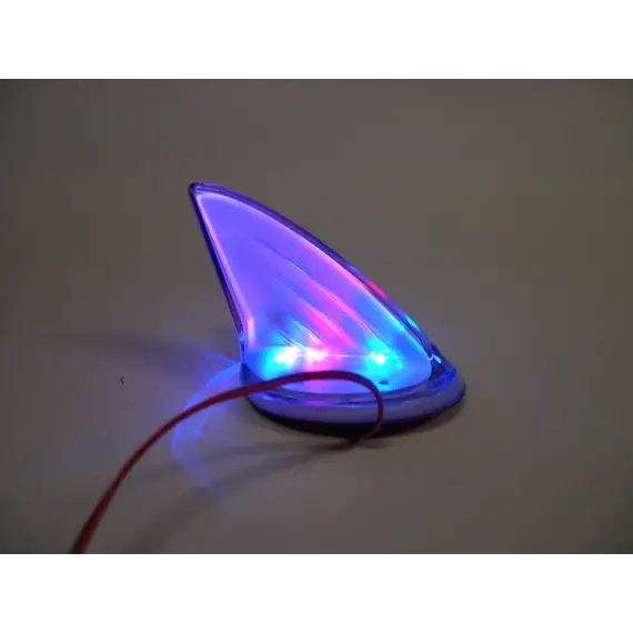 Τρίτο STOP σε σχήμα κεραίας M3