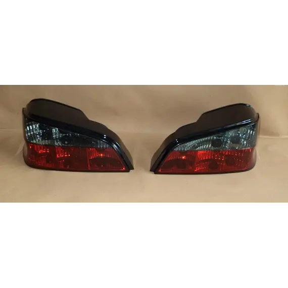 Φανάρια PEUGEOT 106 red/clear Της εταιρείας SONAR